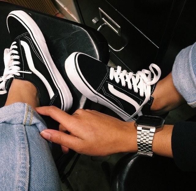 Vans Sneakers