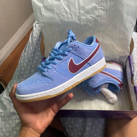 Blue Wine (Luxury )Nike