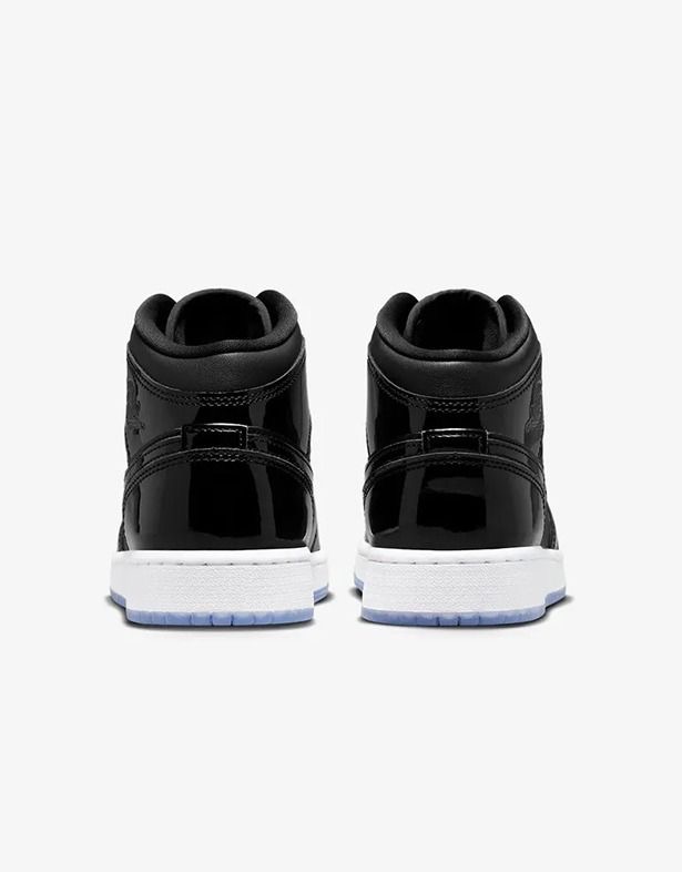 All Black Jordan 1 (Premium Quality)