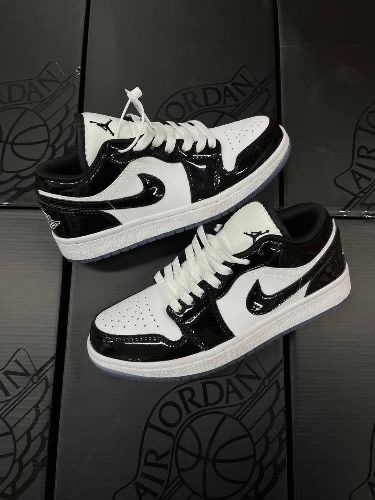 White and Black Luxury Glossy Jordan