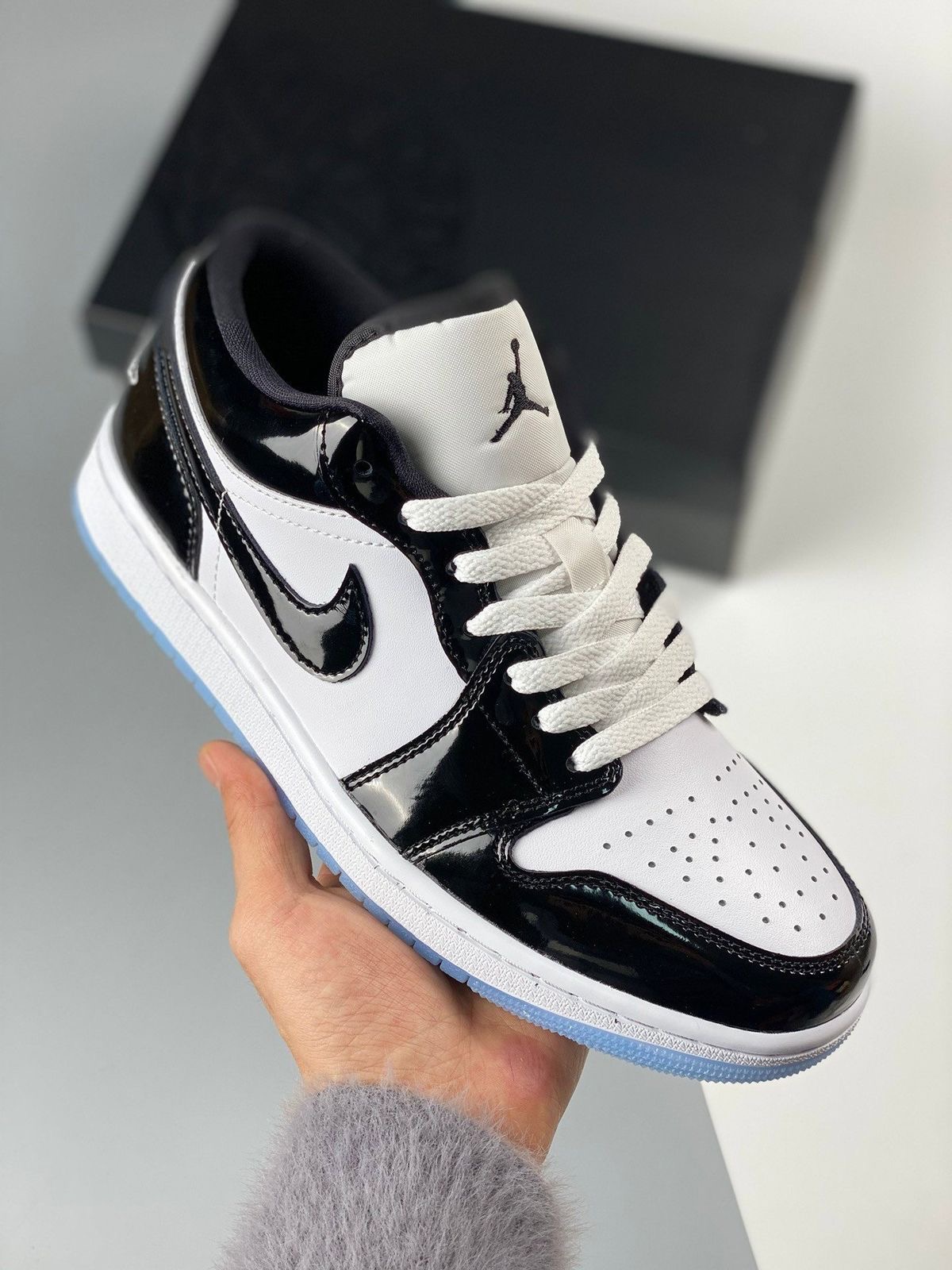 White and Black Luxury Glossy Jordan