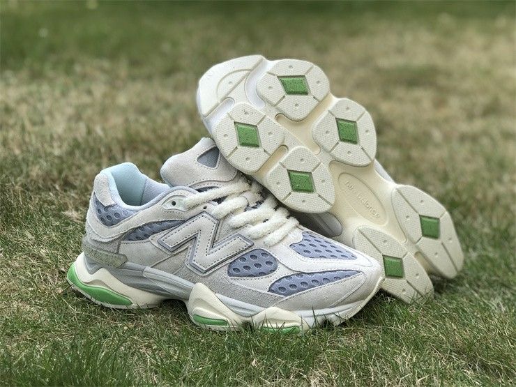 Premium Quality Brick & Wood NB 9060