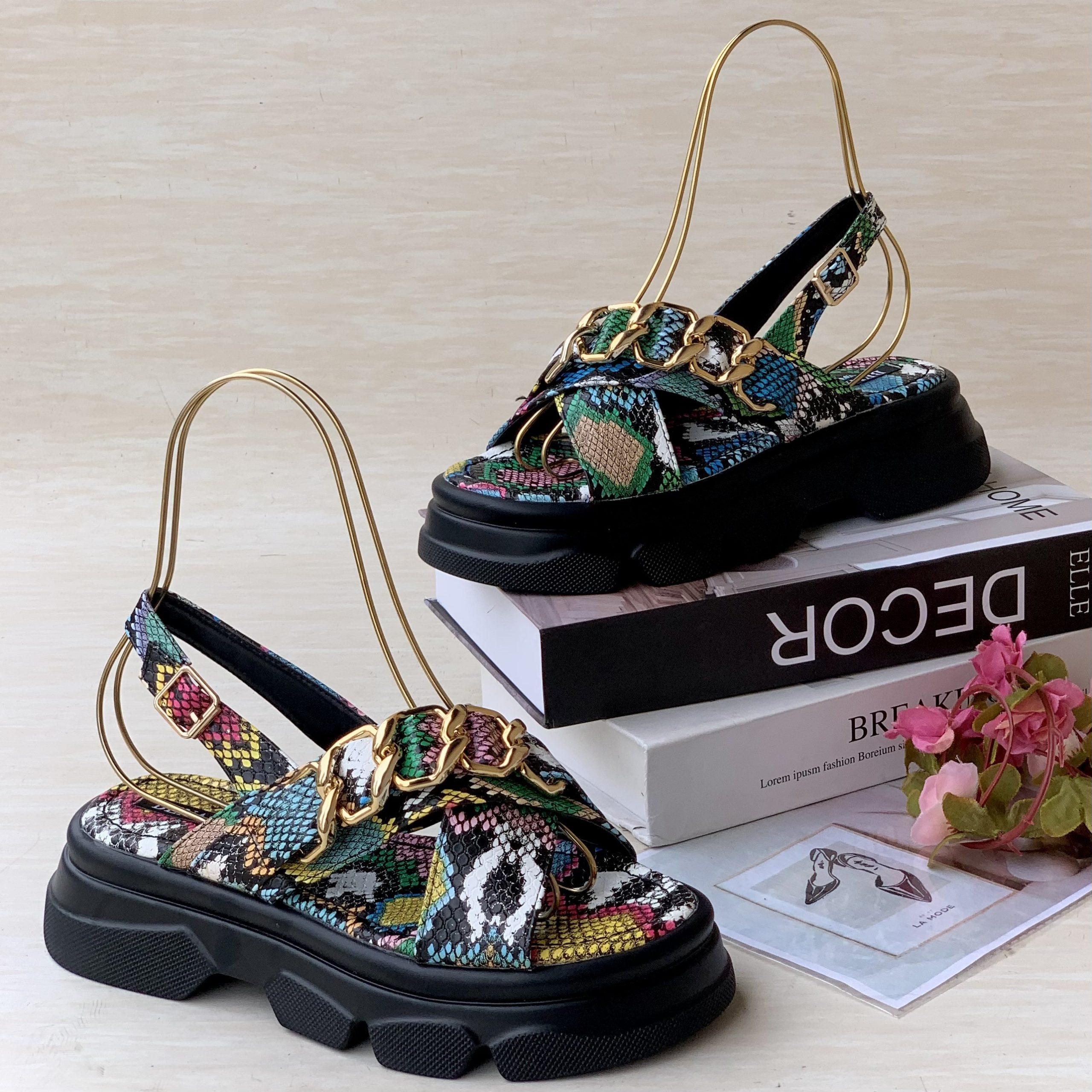 Stock sandals high Quality