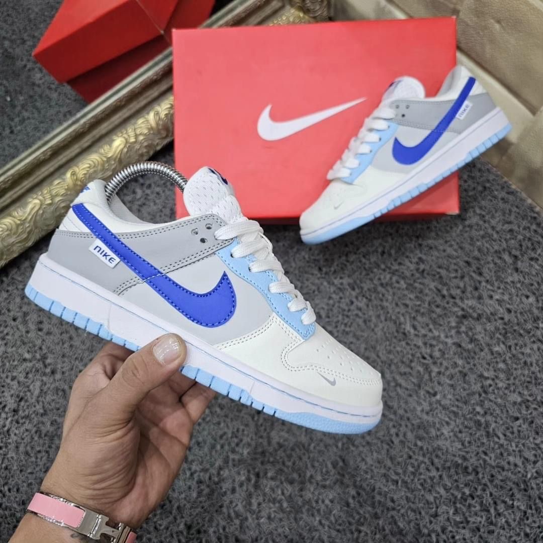 Hyper royal sb Nike