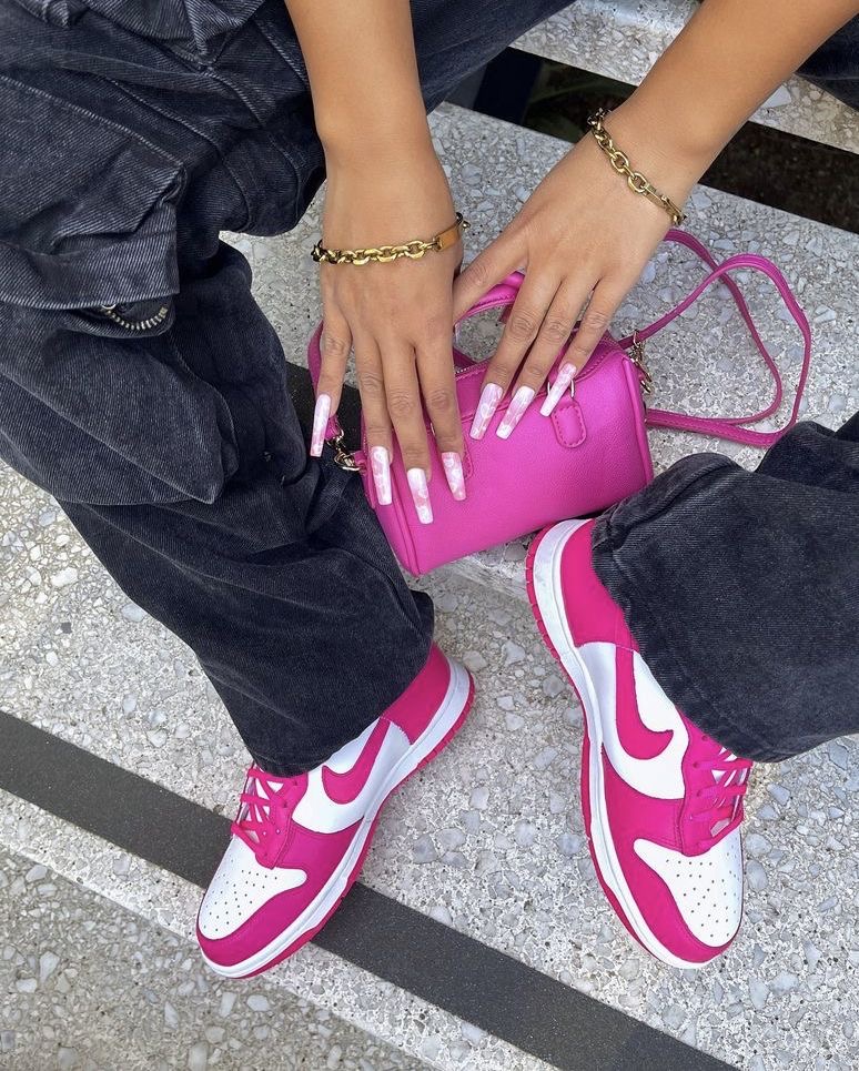 Pinky SB Sneakers 🩷