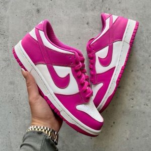 Pinky SB Sneakers 🩷