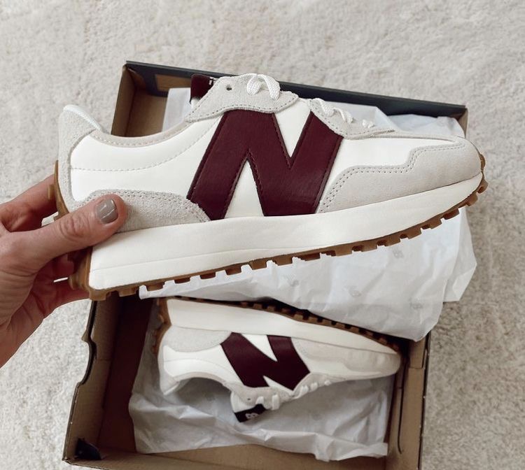 Premium Quality NB 327 wine