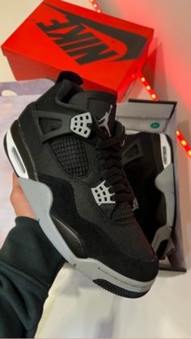 Premium Eminem Jordan 4 black