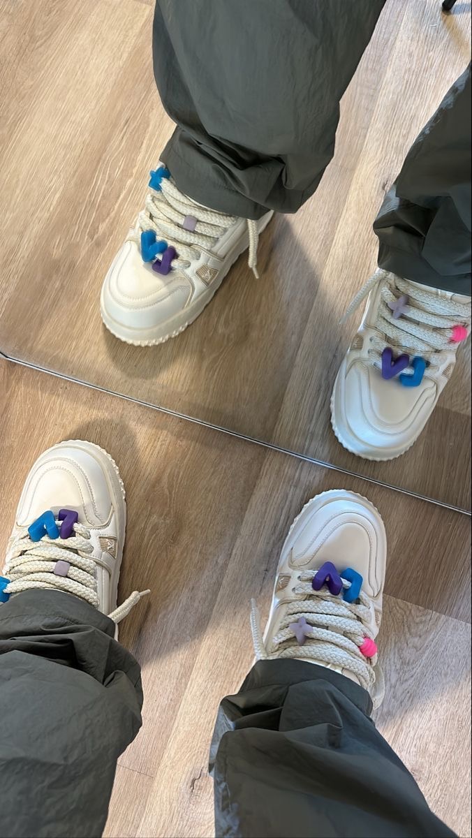 Premium Quality LV White multi