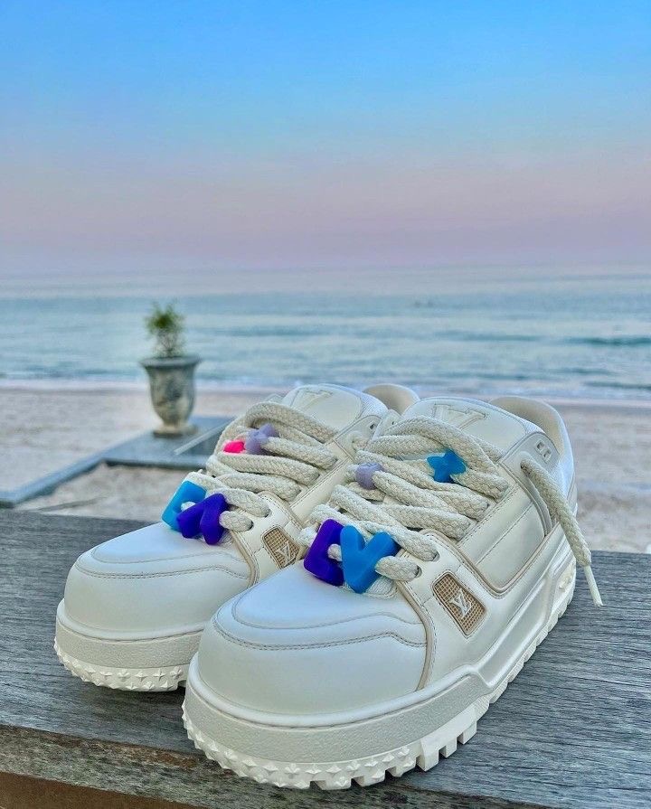 Premium Quality LV White multi