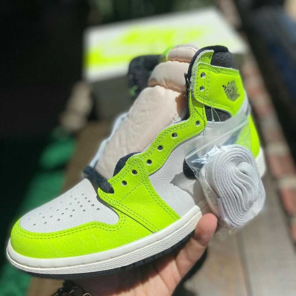 Premium Quality Hightop Lemon cracked skin Jordan