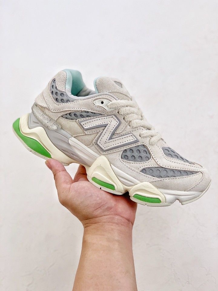 Bricks and Wood Nb 9060( Premium Quality)