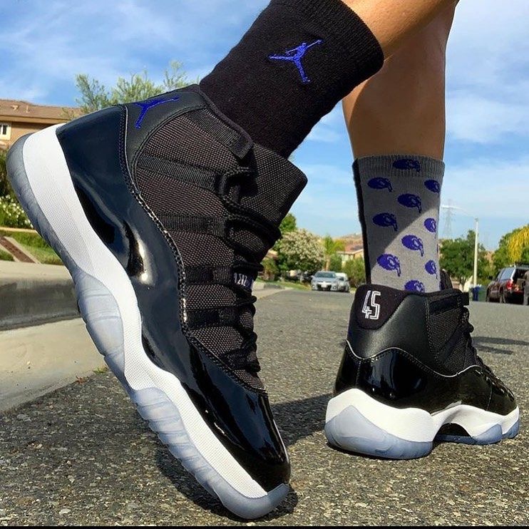 Premium Quality Jordan 11 black