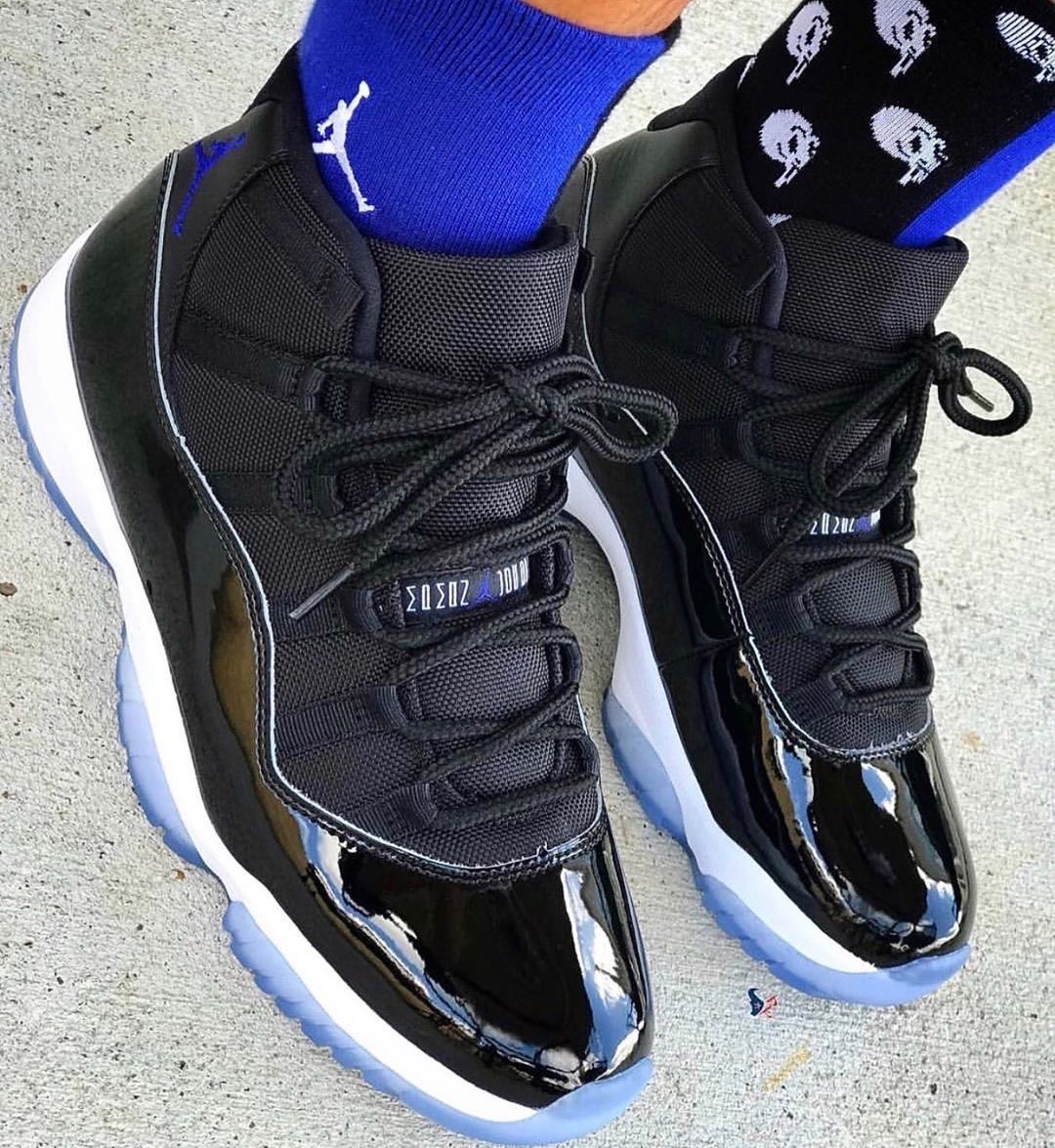 Premium Quality Jordan 11 black