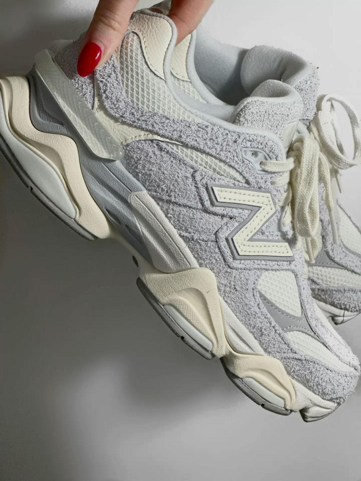 Premium Nb 9060 nude quartz (hairy)