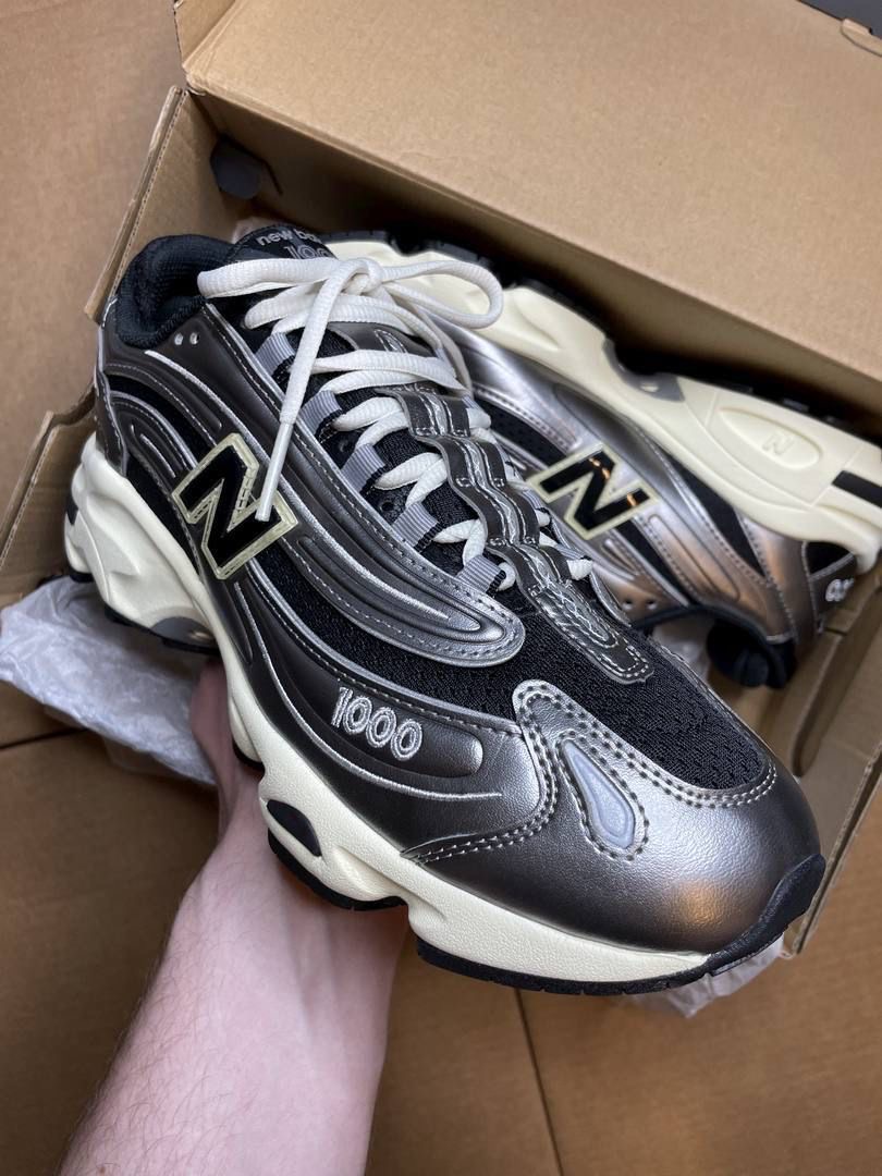 New Balance 1000 Premium Metallic Sliver