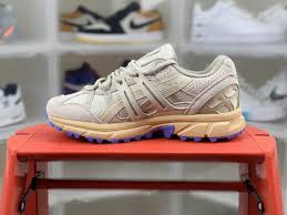 Unique ASICS Sneakers Premium