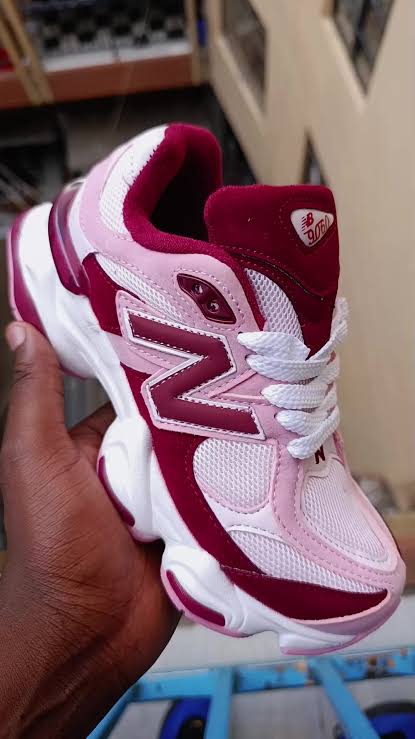 BESTSELLING NB 9060 NEW DESIGN (Premuim Quality)