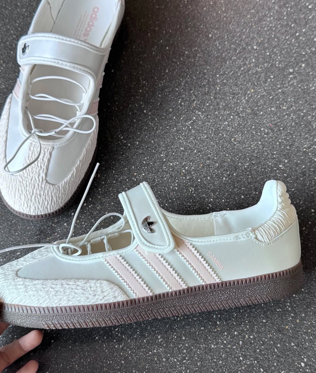 Cloud White Adidas Samba J