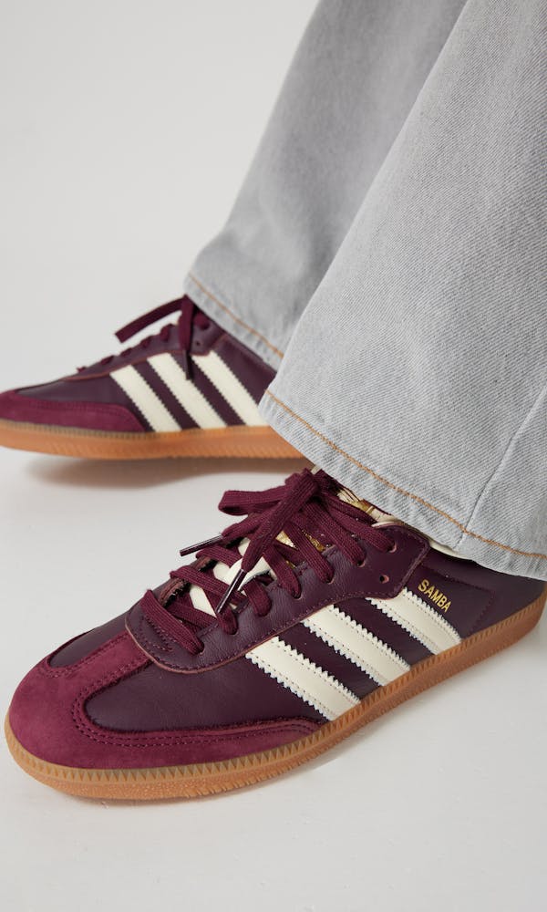 Adidas Samba Brugundy
