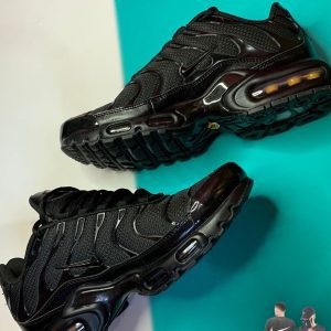 AIRMAX TN BLACK PREMIUM