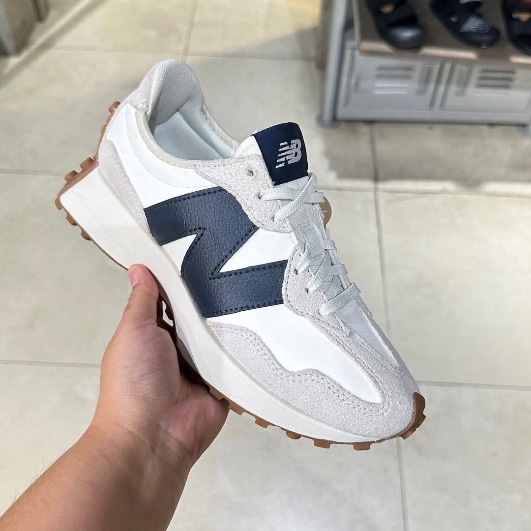 NB 327 Moonbeam Outerspace blue Premium Quality