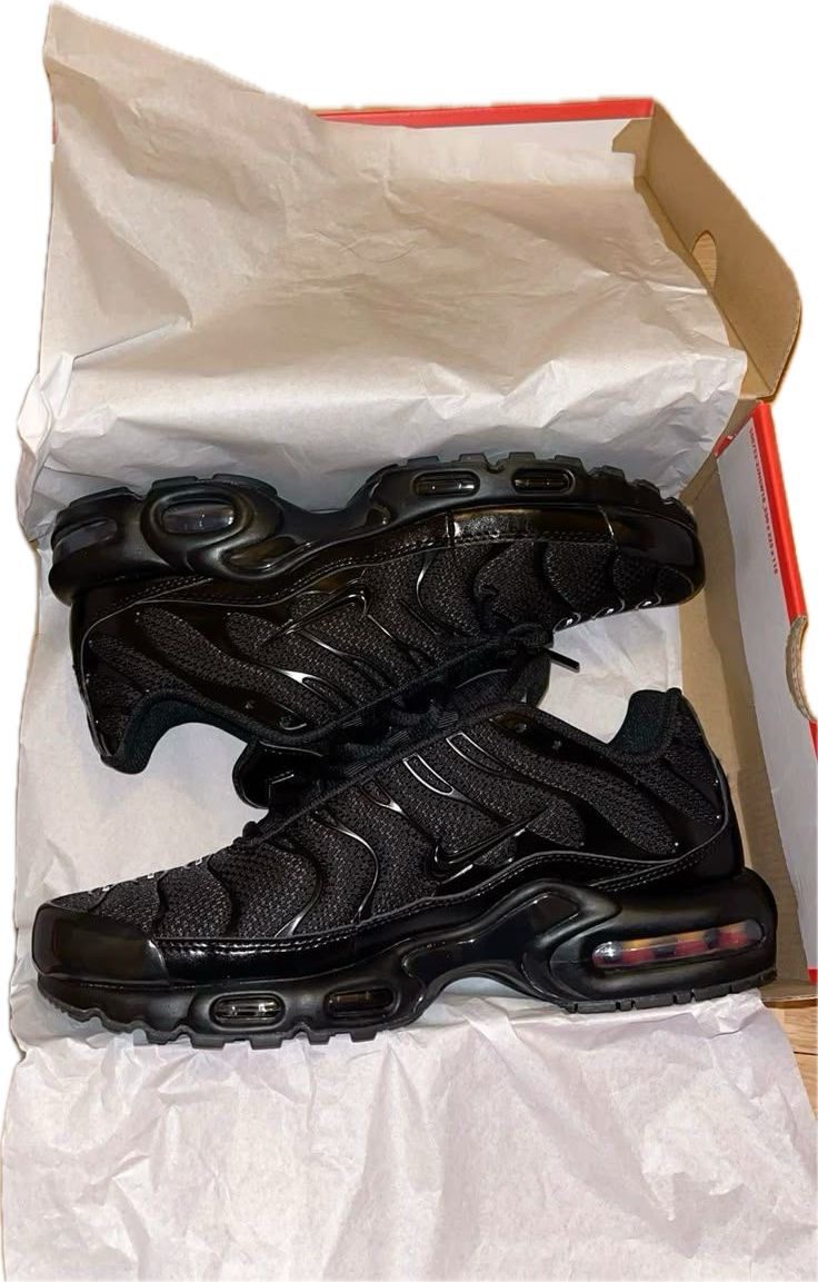 AIRMAX TN BLACK PREMIUM